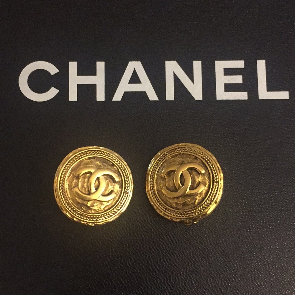 Chanel CC Golden Earrings